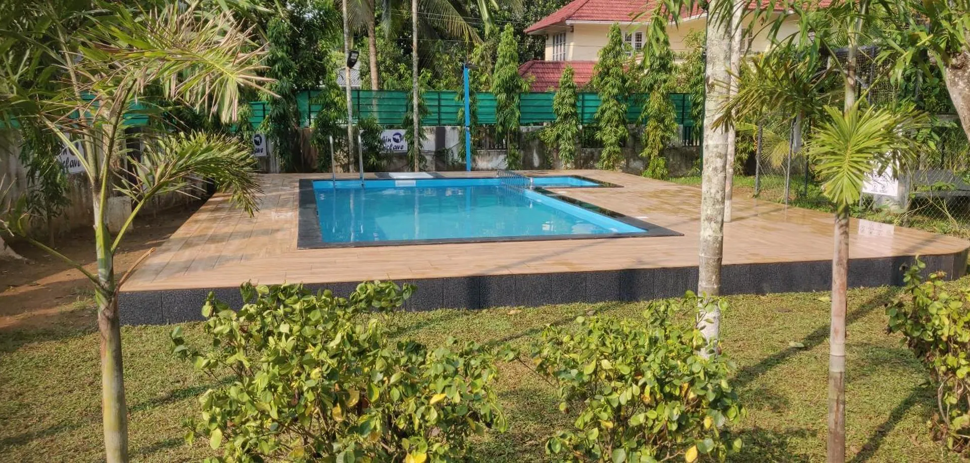 Dolphin Enclave Service Studio Apartments Kalpatta 0*,