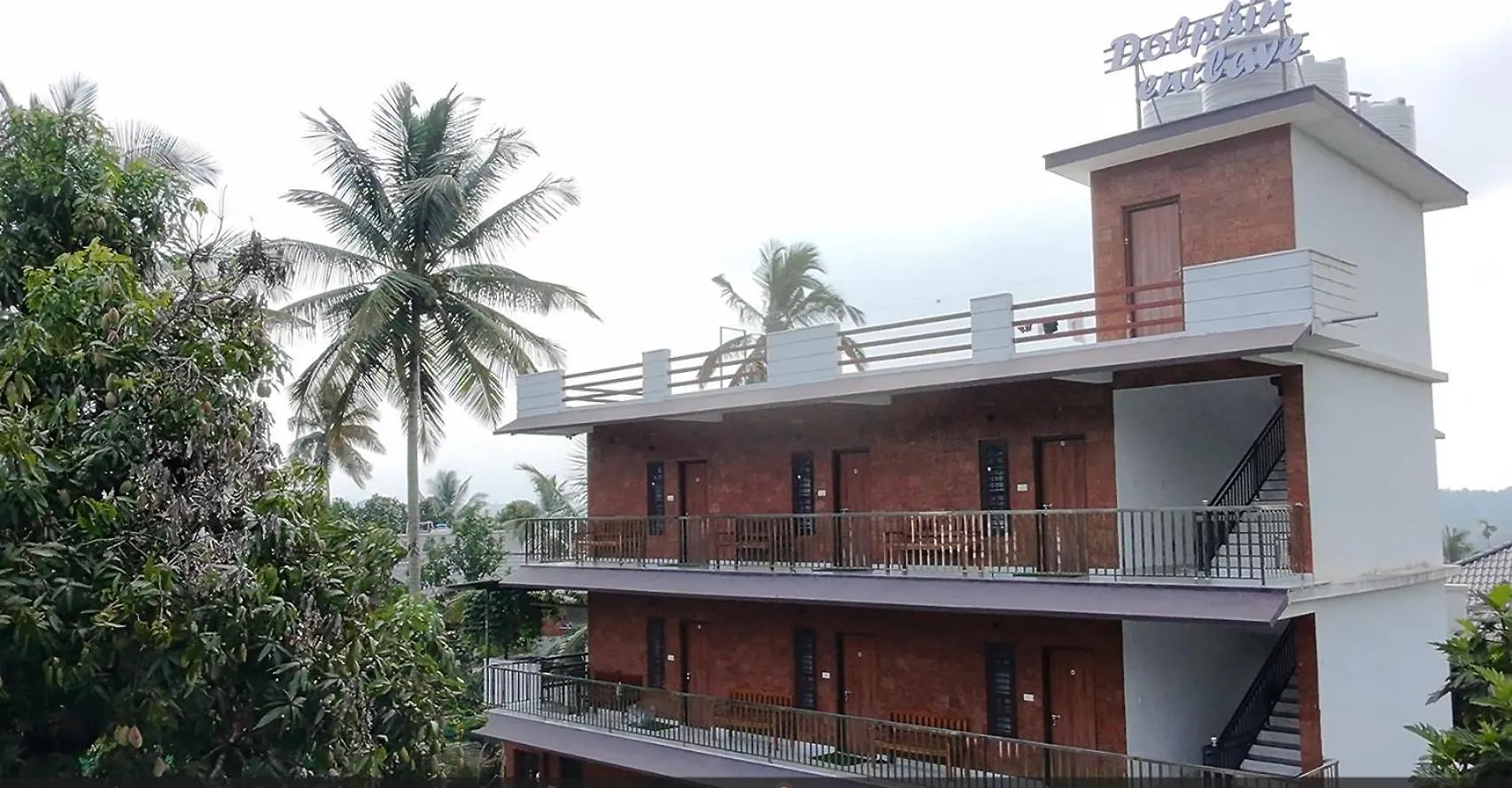 Dolphin Enclave Service Studio Apartments Kalpatta